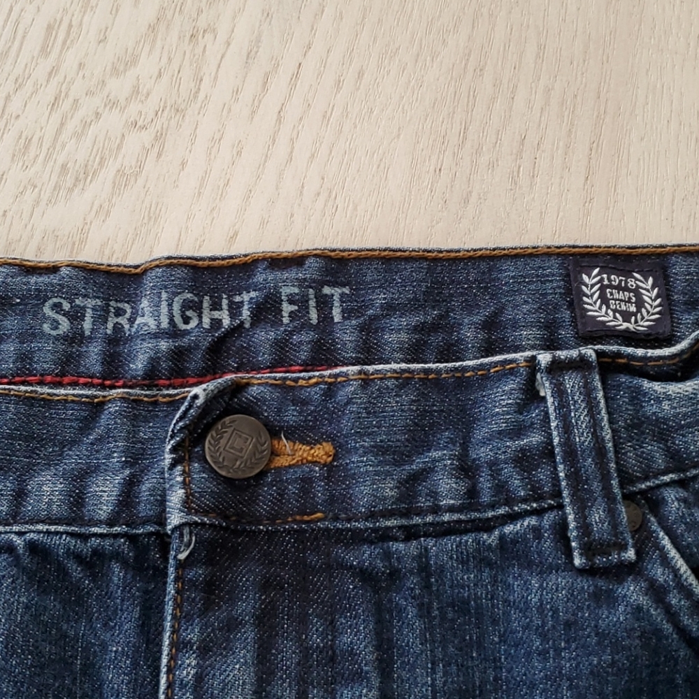Chaps jeans - Picture 3 of 3
